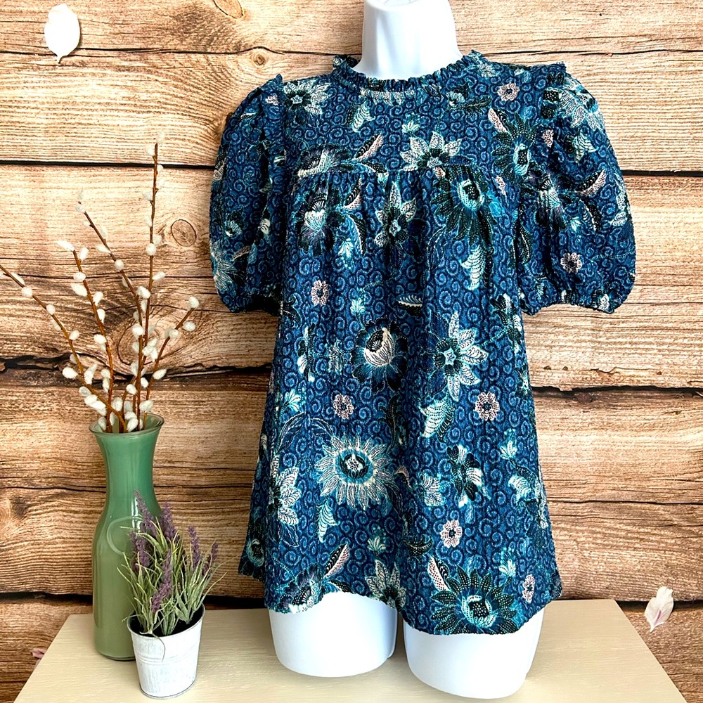 LOFT Dahlia Textured Ruffle Puff Sleeve Top Size Small Blue